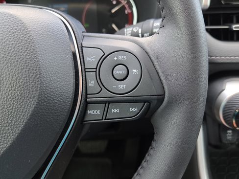 Certified 2025 Toyota RAV4 XLE Premium FWD image 29
