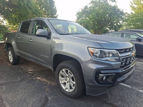 Used 2022 Chevrolet Colorado LT w/ LT Convenience Package RWD image 3