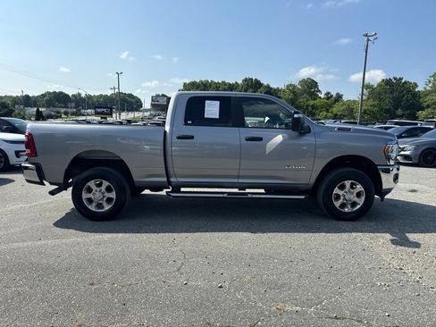 Used 2024 RAM 2500 Big Horn w/ Safety Group AWD/4WD image 6