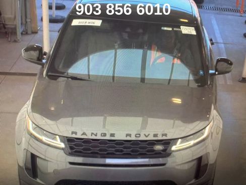 Used 2020 Land Rover Range Rover Evoque SE image 2