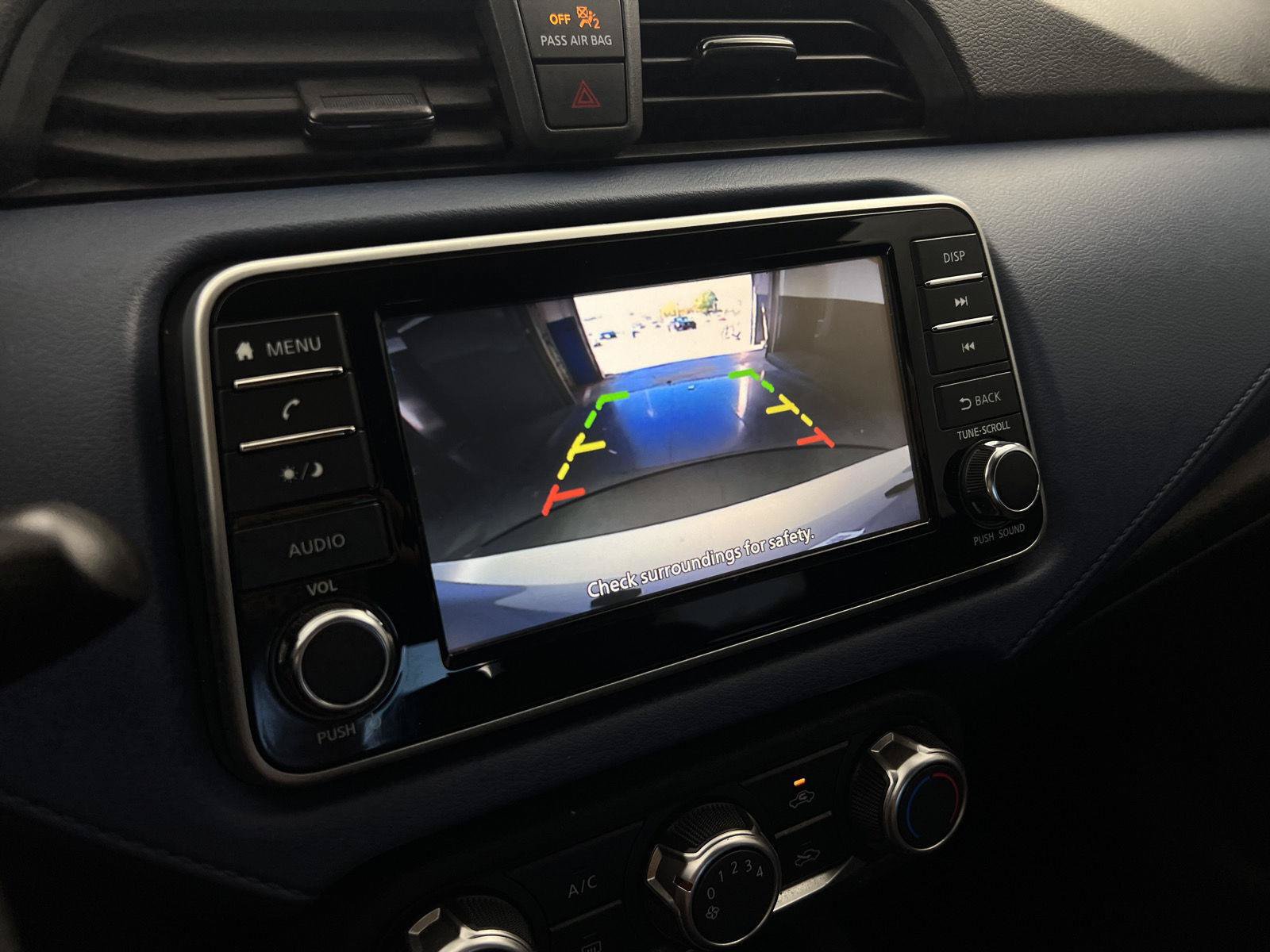 Used 2023 Nissan Versa SV FWD image 15