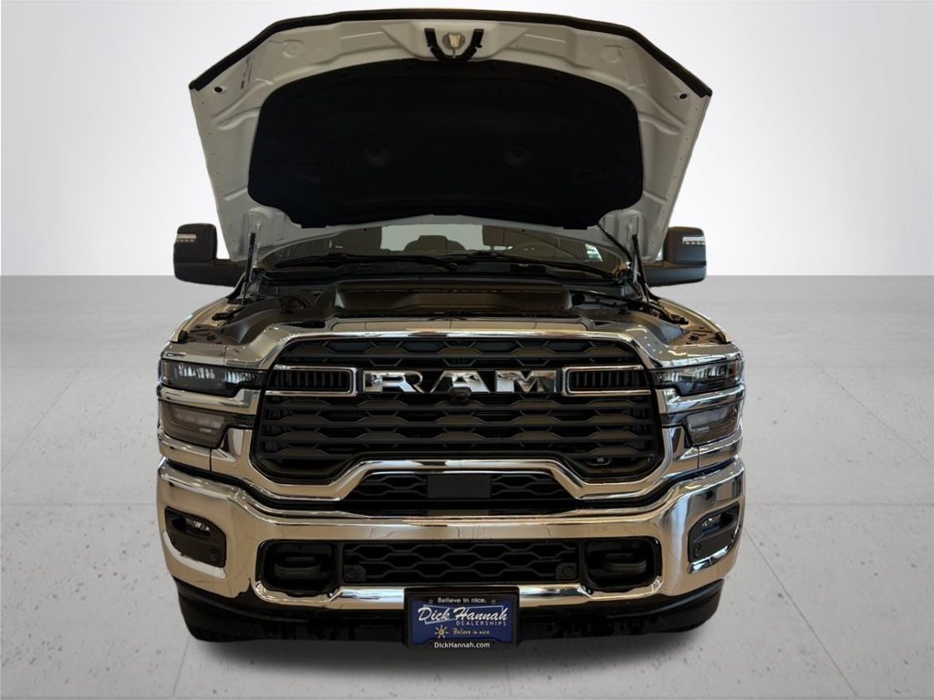 Used 2026 RAM 2500 Big Horn AWD/4WD image 4
