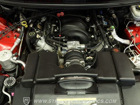 Used 2002 Chevrolet Camaro Z28 RWD image 3