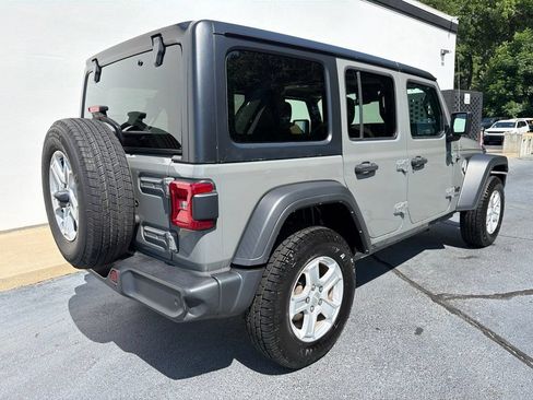 Used 2022 Jeep Wrangler Unlimited Sport AWD/4WD image 10