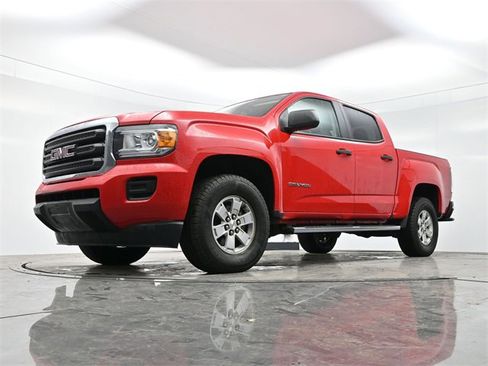 Used 2016 GMC Canyon 2WD Crew Cab w/ Convenience Package image 11