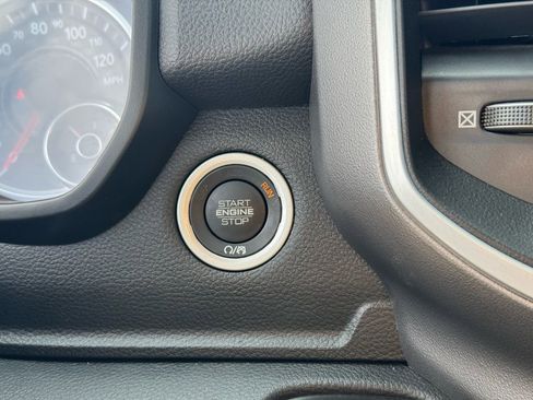 Used 2023 RAM 1500 Big Horn image 34