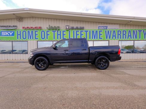 Used 2018 RAM 1500 Big Horn image 3