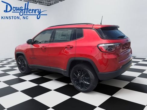 New 2026 Jeep Compass Latitude AWD/4WD image 3