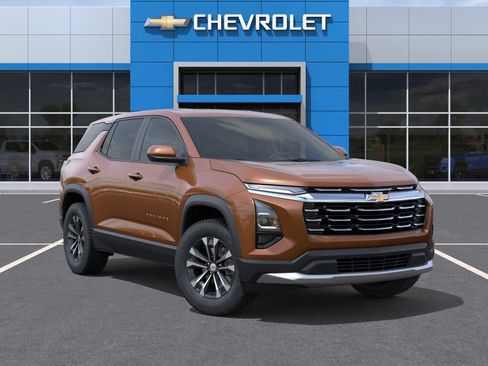 New 2027 Chevrolet Equinox LT w/ Convenience Package II FWD image 7
