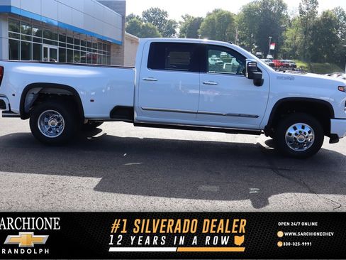 New 2026 Chevrolet Silverado 3500 High Country w/ Technology Package AWD/4WD image 1