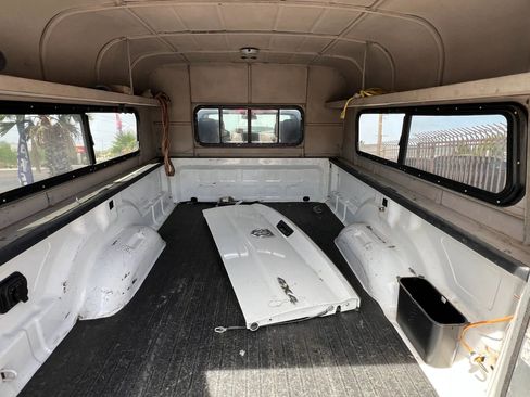 Used 2015 RAM 2500 Tradesman w/ Chrome Appearance Group AWD/4WD image 11