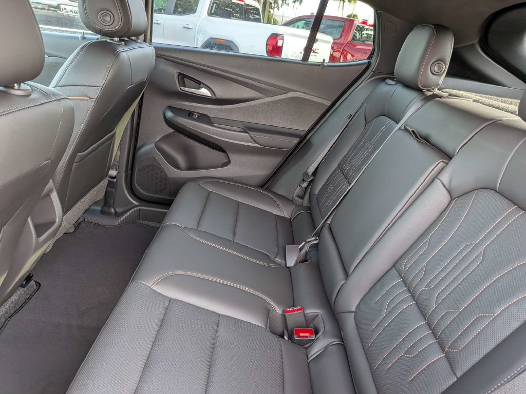 New 2026 Buick Envista Avenir FWD image 16
