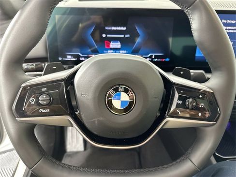 Used 2025 BMW 530i xDrive 530i xDrive image 22