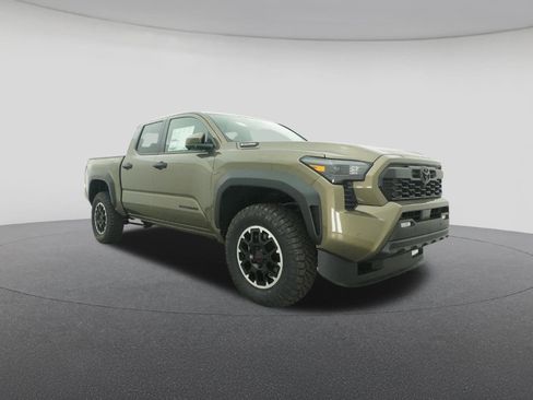 New 2026 Toyota Tacoma TRD Off-Road w/ TRD Off Road Premium Package AWD/4WD image 29