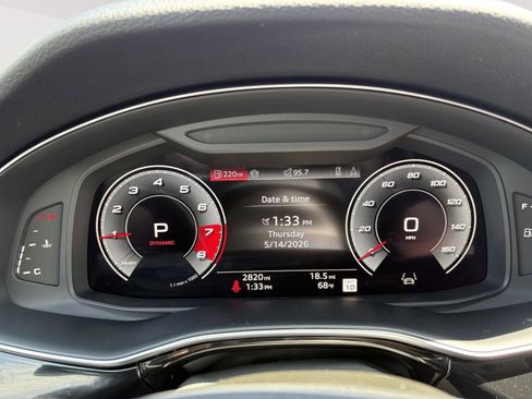 Certified 2025 Audi SQ7 Prestige w/ Prestige Package AWD/4WD image 14