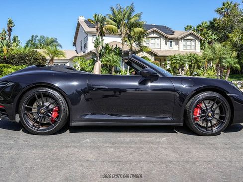 Used 2024 Porsche 911 Cabriolet image 9