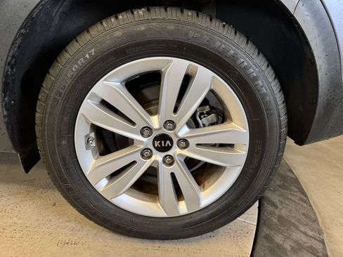 Used 2017 Kia Sportage LX AWD/4WD image 25