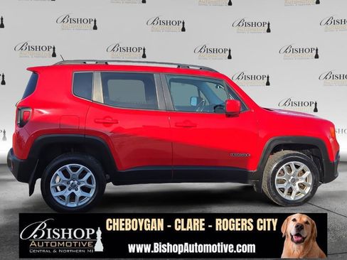 Used 2016 Jeep Renegade Latitude image 18