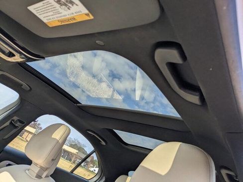 Used 2022 Mercedes-Benz C 300 4MATIC Sedan image 18