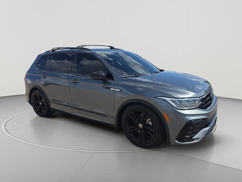 Used 2024 Volkswagen Tiguan SE R-Line FWD image 7