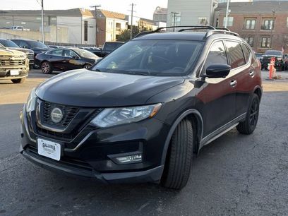Used 2018 Nissan Rogue SV w/ Premium Package
