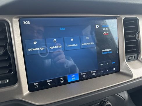 Used 2025 Ford Bronco Outer Banks image 27