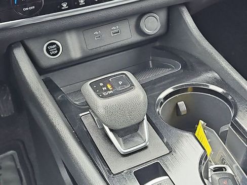 Used 2023 Nissan Rogue SV image 16