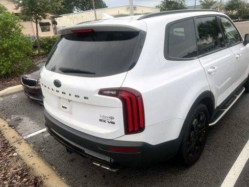Used 2021 Kia Telluride EX w/ EX Premium Package AWD/4WD image 6