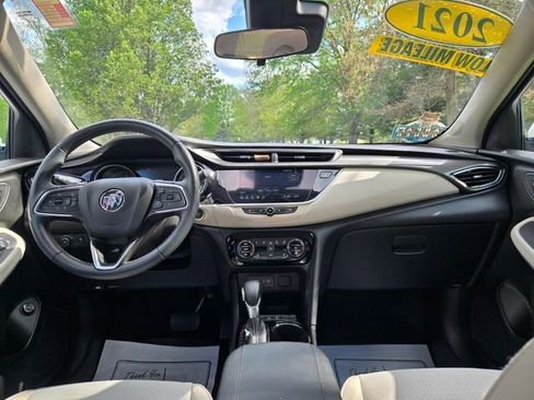 Used 2021 Buick Encore GX Select image 14