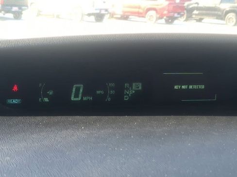 Used 2013 Toyota Prius Four image 10