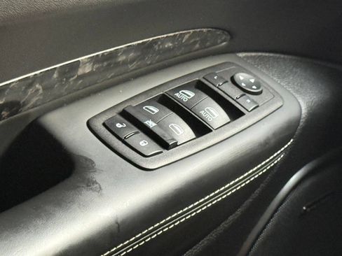 Used 2023 Dodge Durango SRT AWD/4WD image 38