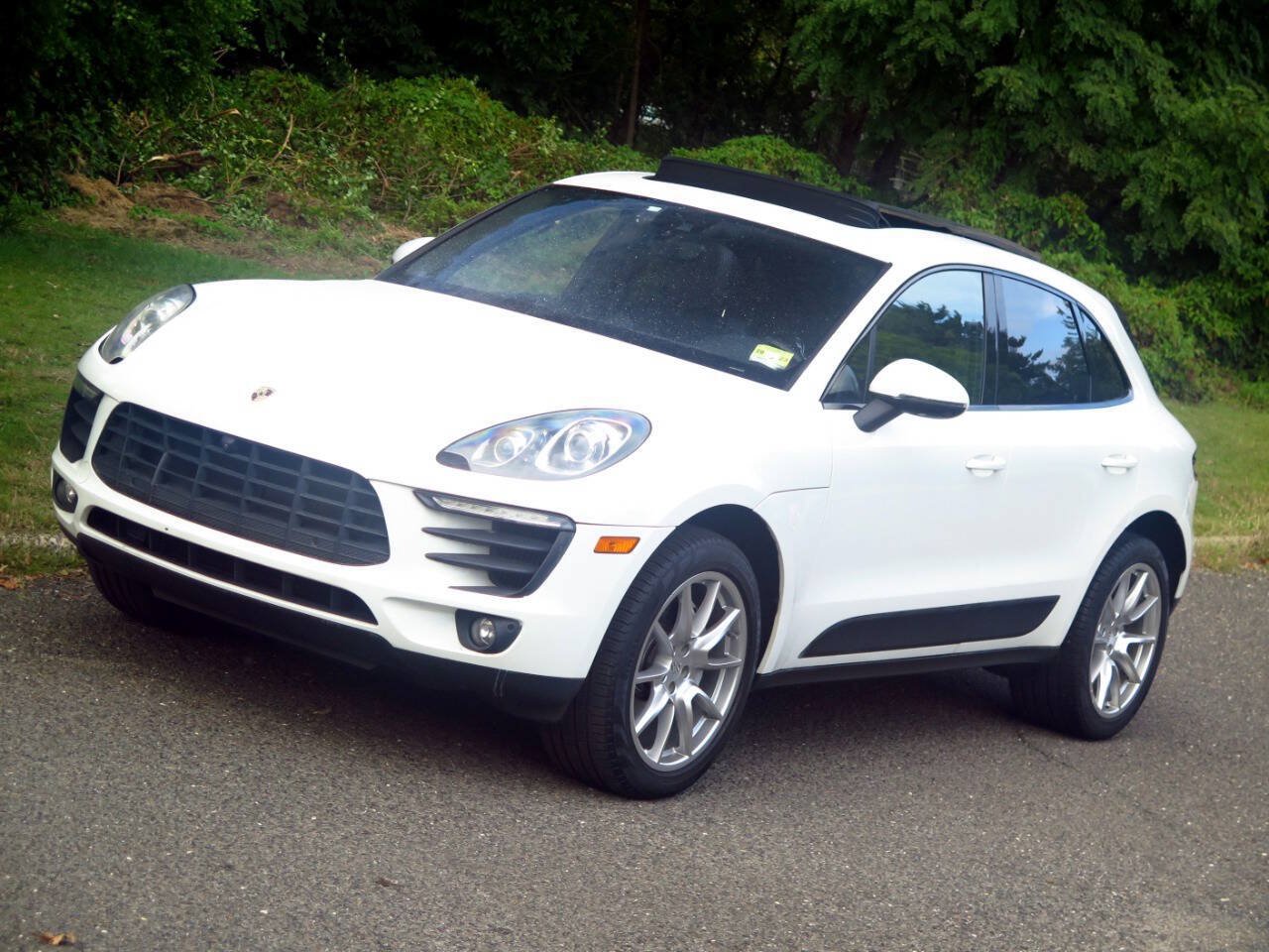 Used 2017 Porsche Macan S AWD/4WD image 27
