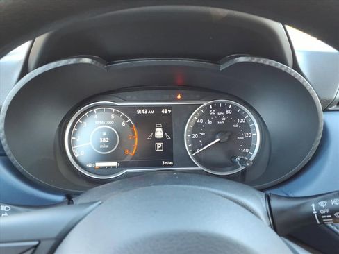 New 2025 Nissan Versa SV w/ Trunk Package FWD image 11