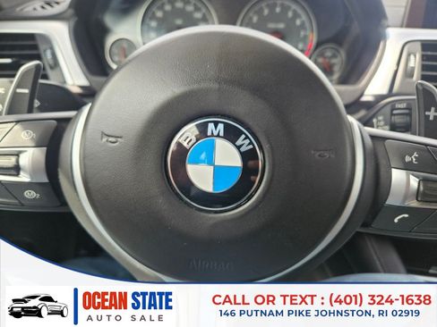 Used 2018 BMW M4 Convertible RWD image 14