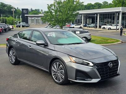 Used 2024 Nissan Altima 2.5 SL