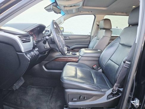 Used 2015 GMC Yukon SLT w/ HD Trailering Package image 12