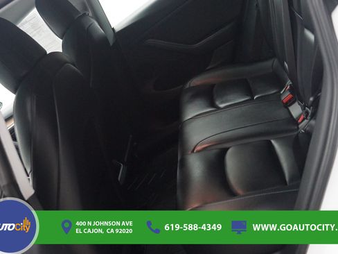 Used 2021 Tesla Model 3 Standard Range Plus RWD image 14