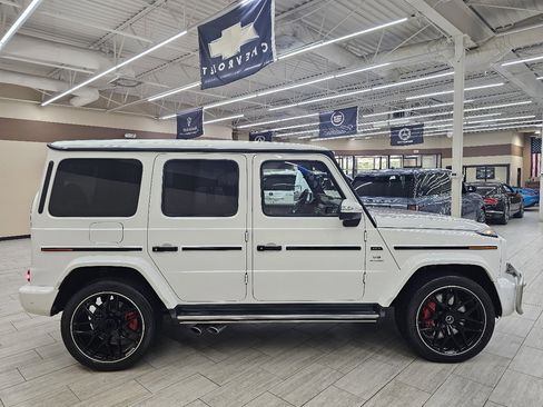 Used 2021 Mercedes-Benz G 63 AMG 4MATIC w/ G Manufaktur Interior Package image 6