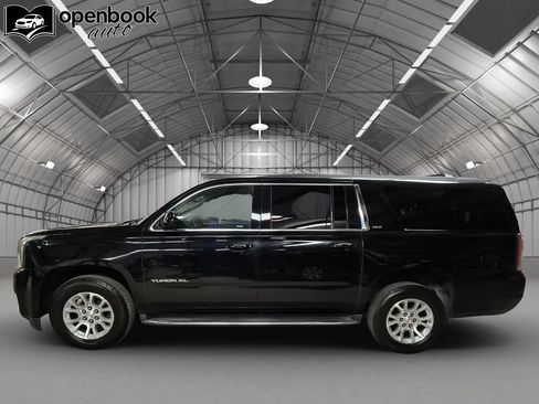 Used 2019 GMC Yukon XL SLT w/ Open Road Package AWD/4WD image 8