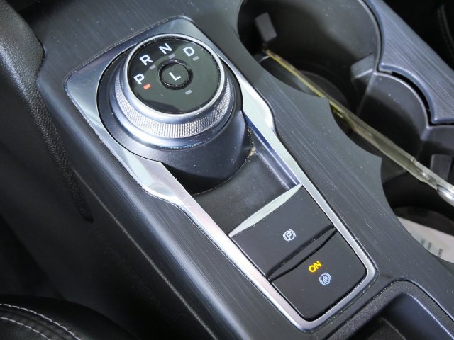 Certified 2024 Ford Escape Platinum AWD/4WD image 25