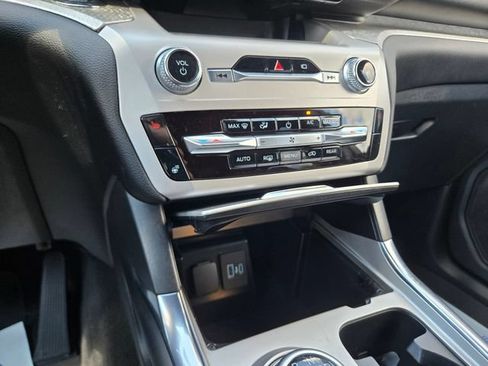 Certified 2022 Ford Explorer Timberline AWD/4WD image 11