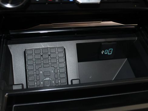 New 2026 Ford F250 Platinum image 53