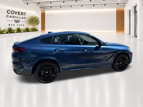 Used 2023 BMW X6 xDrive40i AWD/4WD image 11