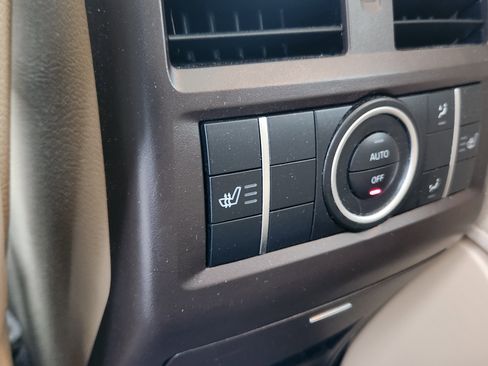 Used 2018 Mercedes-Benz GLS 450 4MATIC image 17