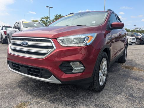 Used 2019 Ford Escape SEL FWD image 7