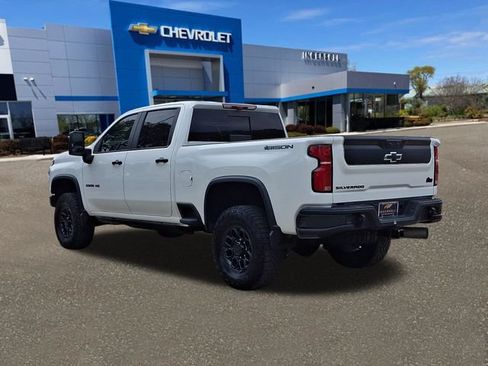 Used 2025 Chevrolet Silverado 2500 ZR2 w/ ZR2 Bison Edition AWD/4WD image 22