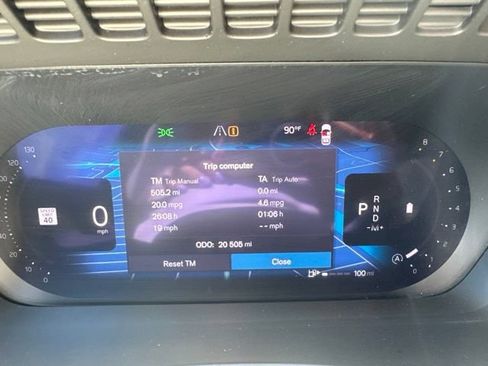 Certified 2025 Volvo XC90 B6 Plus w/ Protection Package Premier AWD/4WD image 24