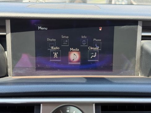 Used 2016 Lexus IS 300 AWD w/ Premium Package image 15