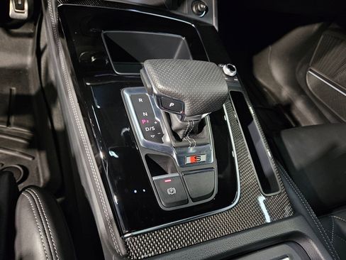 Certified 2024 Audi SQ5 Prestige AWD/4WD image 33