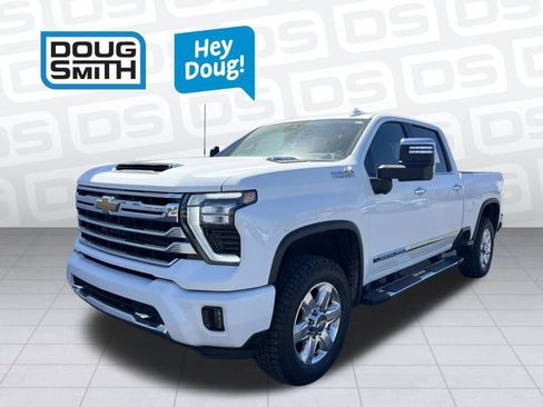 Used 2024 Chevrolet Silverado 3500 High Country w/ High Country Premium Package AWD/4WD image 1